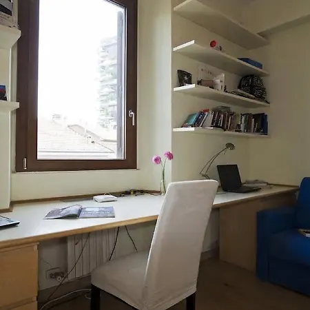 Rentopolis Borsieri 11- Isola Apartament